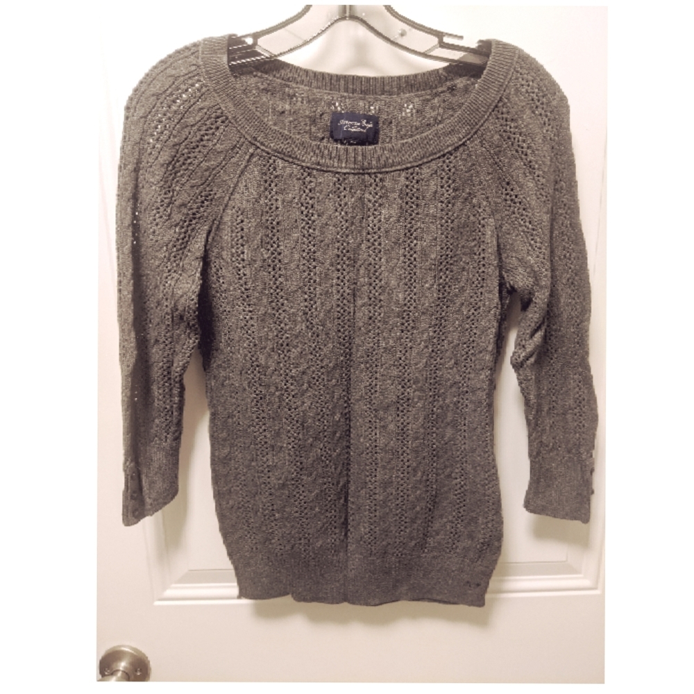 American Eagle Sweater